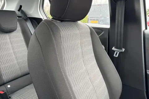 DE71YKN Vauxhall Corsa 1.2 SE Euro 6 5dr Thumbnail #59