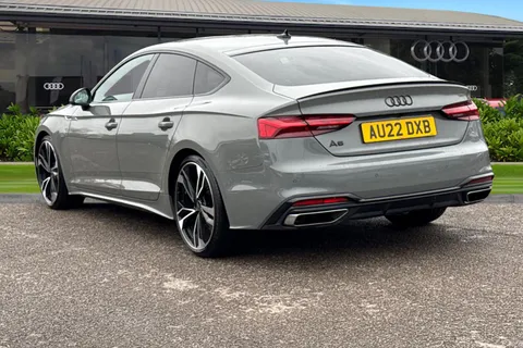 AU22DXB Audi A5 Black Edition 40 TFSI 204 PS S tronic Thumbnail #3