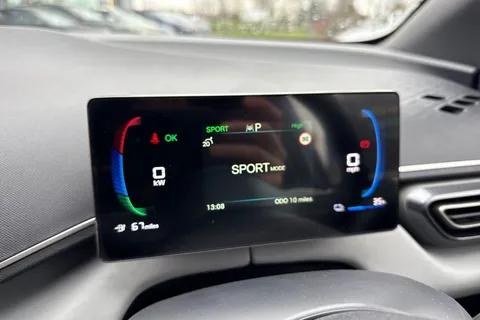 BYD Dolphin Surf 65kW Boost 43kWh 5dr Auto Thumbnail #58