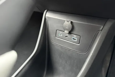 BYD Dolphin Surf 65kW Boost 43kWh 5dr Auto Thumbnail #59