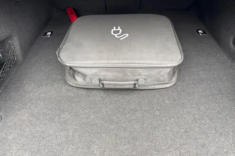 ML72HSC Audi A6 Saloon S line 50 TFSI e quattro 299 PS S tronic Thumbnail #6