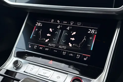 KY74ELV Audi RS 6 Avant RS 6 Avant performance Carbon Vorsprung 630 PS tiptronic Thumbnail #22