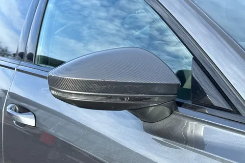 KY74ELV Audi RS 6 Avant RS 6 Avant performance Carbon Vorsprung 630 PS tiptronic Thumbnail #25