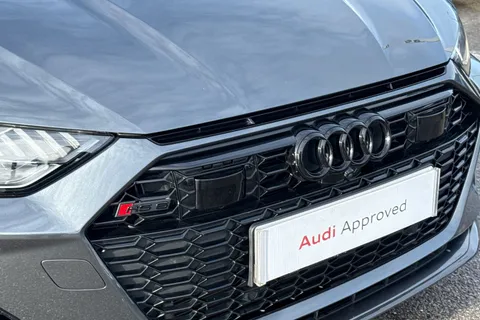 KY74ELV Audi RS 6 Avant RS 6 Avant performance Carbon Vorsprung 630 PS tiptronic Thumbnail #27