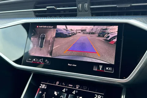 KY74ELV Audi RS 6 Avant RS 6 Avant performance Carbon Vorsprung 630 PS tiptronic Thumbnail #34