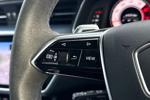 KY74ELV Audi RS 6 Avant RS 6 Avant performance Carbon Vorsprung 630 PS tiptronic Thumbnail #36