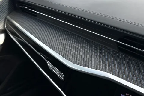 KY74ELV Audi RS 6 Avant RS 6 Avant performance Carbon Vorsprung 630 PS tiptronic Thumbnail #41