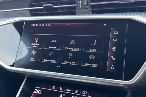 KY74ELV Audi RS 6 Avant RS 6 Avant performance Carbon Vorsprung 630 PS tiptronic Thumbnail #47