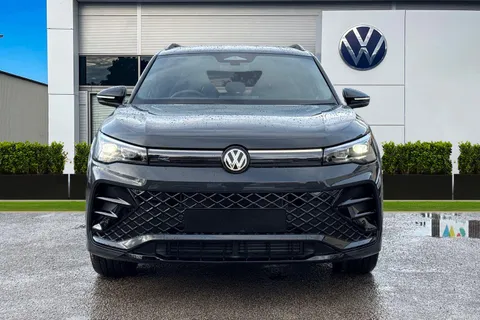 Volkswagen Tiguan 2.0 TDI R-Line DSG Euro 6 (s/s) 5dr Thumbnail #6