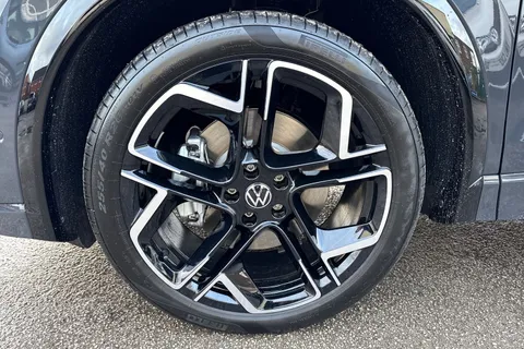 Volkswagen Tiguan 2.0 TDI R-Line DSG Euro 6 (s/s) 5dr Thumbnail #11
