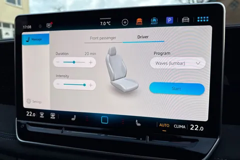 Volkswagen Tiguan 2.0 TDI R-Line DSG Euro 6 (s/s) 5dr Thumbnail #57