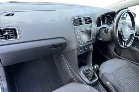 15 of 51 for VOLKSWAGEN POLO 1.2 TSI SE 5dr