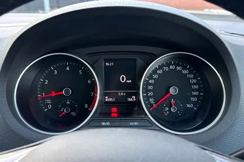 18 of 51 for VOLKSWAGEN POLO 1.2 TSI SE 5dr