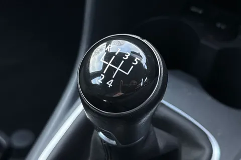 39 of 51 for VOLKSWAGEN POLO 1.2 TSI SE 5dr