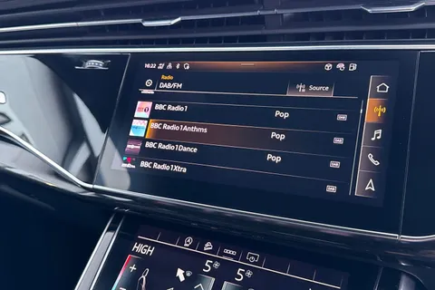 35 of 57 for Audi Q7 Black Edition 50 TDI quattro 286 PS tiptronic