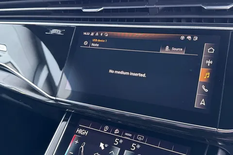 37 of 57 for Audi Q7 Black Edition 50 TDI quattro 286 PS tiptronic