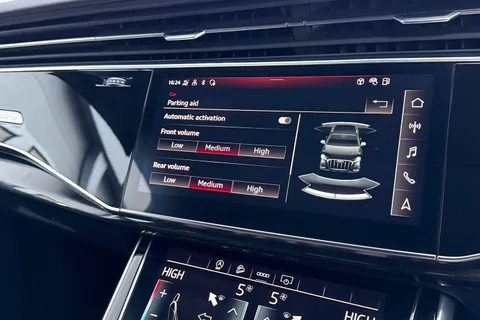 45 of 57 for Audi Q7 Black Edition 50 TDI quattro 286 PS tiptronic