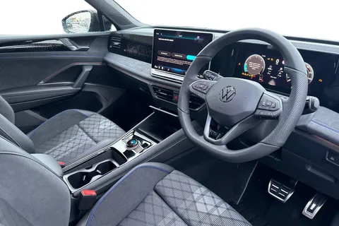  Volkswagen Tiguan 2.0 TDI R-Line DSG Euro 6 (s/s) 5dr Thumbnail #14