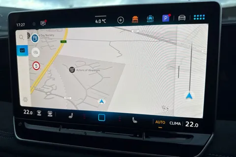  Volkswagen Tiguan 2.0 TDI R-Line DSG Euro 6 (s/s) 5dr Thumbnail #17