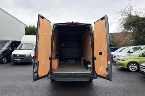 ML74CRJ Volkswagen Crafter 2.0 TDI 140PS Commerce Plus High Roof Van Thumbnail #32