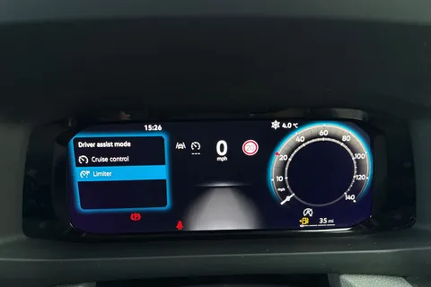 ML74CRJ Volkswagen Crafter 2.0 TDI 140PS Commerce Plus High Roof Van Thumbnail #35