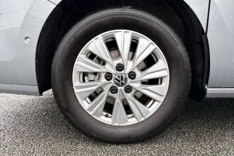 DF75VGX Volkswagen California 2.0 TDI Beach Camper 5dr DSG Thumbnail #11