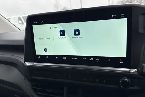 MF75FCL Volkswagen Transporter 2.0 TDI 150 Commerce Pro Van Auto Thumbnail #12