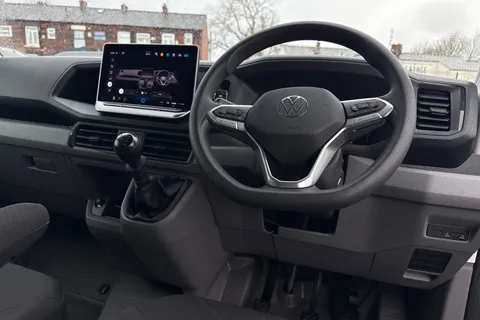 MJ74HBU Volkswagen Crafter 2.0 TDI 140PS Commerce Plus High Roof Van Thumbnail #13