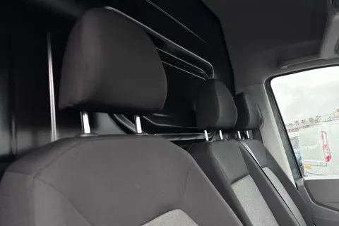 MJ74HBU Volkswagen Crafter 2.0 TDI 140PS Commerce Plus High Roof Van Thumbnail #21