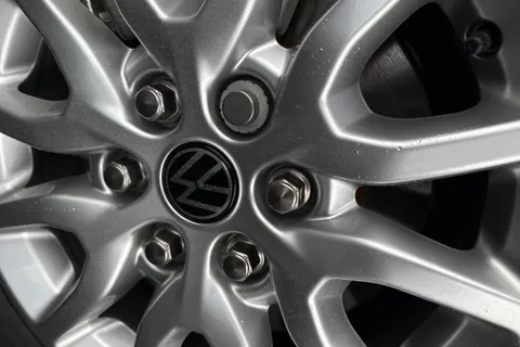 MF75FCL Volkswagen Transporter 2.0 TDI 150 Commerce Pro Van Auto Thumbnail #26