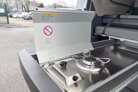 DF75VGX Volkswagen California 2.0 TDI Beach Camper 5dr DSG Thumbnail #36