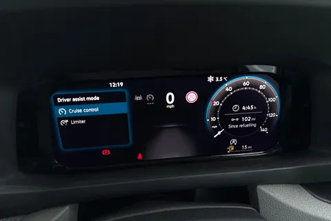 MJ74HBU Volkswagen Crafter 2.0 TDI 140PS Commerce Plus High Roof Van Thumbnail #35