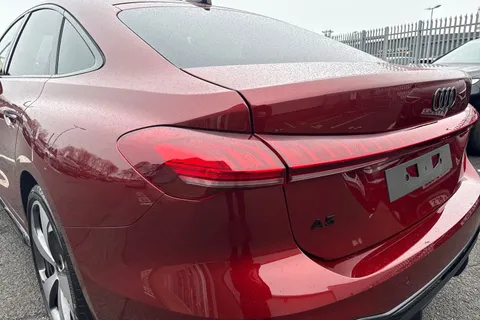  Audi A5 2.0 TFSI Edition 1 Saloon S Tronic Euro 6 (s/s) 5dr Thumbnail #8