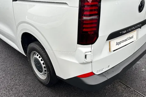 MF25JGU Volkswagen Transporter 2.0 TDI 150 Commerce Plus Van Thumbnail #16