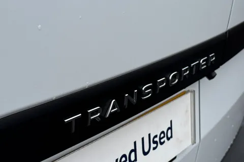 MF25JGU Volkswagen Transporter 2.0 TDI 150 Commerce Plus Van Thumbnail #28