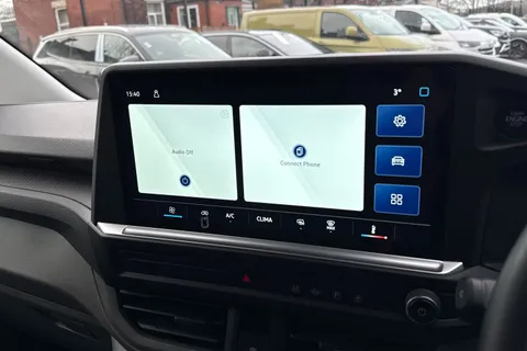 MF25JGU Volkswagen Transporter 2.0 TDI 150 Commerce Plus Van Thumbnail #36