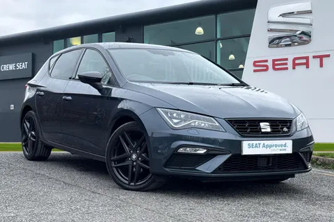 CK20JYV SEAT Leon 1.5 TSI EVO FR Black Edition Euro 6 (s/s) 5dr Thumbnail #2