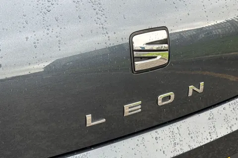 CK20JYV SEAT Leon 1.5 TSI EVO FR Black Edition Euro 6 (s/s) 5dr Thumbnail #28