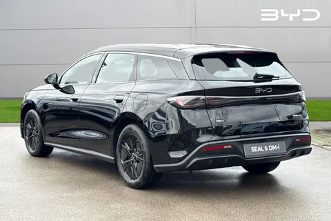  BYD Seal 6 1.5 DM-i 10kWh Boost CVT Auto Euro 6 (s/s) 5dr Thumbnail #3