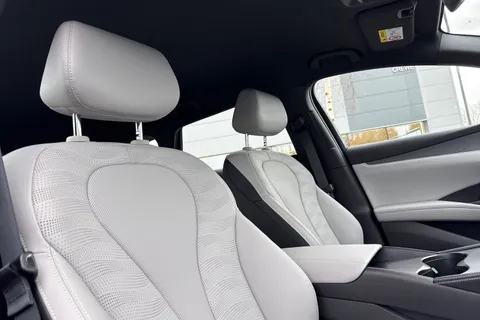  BYD Seal 6 1.5 DM-i 10kWh Boost CVT Auto Euro 6 (s/s) 5dr Thumbnail #21