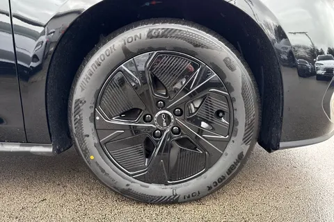  BYD Seal 6 1.5 DM-i 10kWh Boost CVT Auto Euro 6 (s/s) 5dr Thumbnail #22