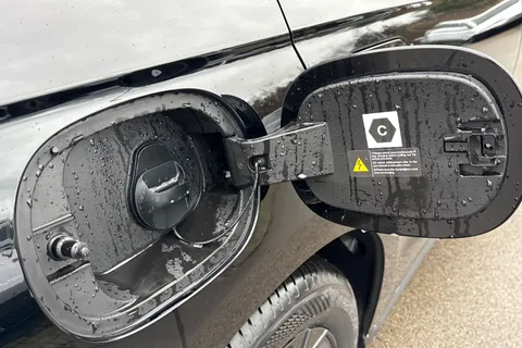  BYD Seal 6 1.5 DM-i 10kWh Boost CVT Auto Euro 6 (s/s) 5dr Thumbnail #29