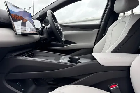  BYD Seal 6 1.5 DM-i 10kWh Boost CVT Auto Euro 6 (s/s) 5dr Thumbnail #33