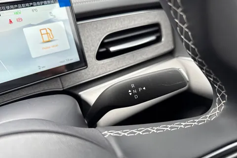  BYD Seal 6 1.5 DM-i 10kWh Boost CVT Auto Euro 6 (s/s) 5dr Thumbnail #53