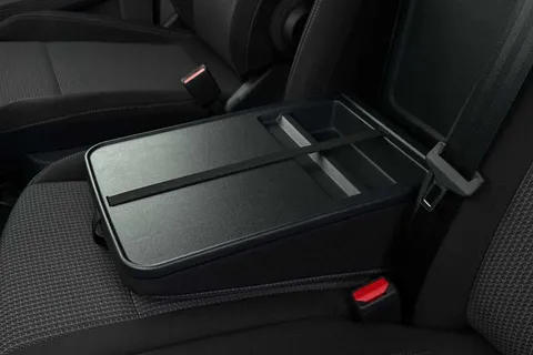 BG25EFE Volkswagen Transporter Commerce Plus 2.0 TDI 110 PS 6sp Manual Thumbnail #51