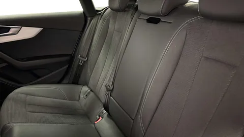 YE72NWV Audi A5 S line 35 TDI  163 PS S tronic Thumbnail #8