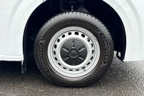 10 of 64 for Volkswagen Transporter Commerce Plus 2.0 TDI 110 PS 6sp Manual