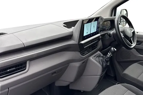 15 of 64 for Volkswagen Transporter Commerce Plus 2.0 TDI 110 PS 6sp Manual