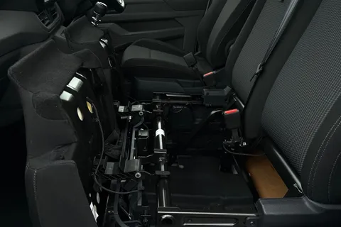 50 of 64 for Volkswagen Transporter Commerce Plus 2.0 TDI 110 PS 6sp Manual