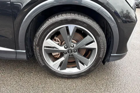 12 of 58 for Audi Q4 e-tron Q4 Sportback S line 40 e-tron 150,00 kW